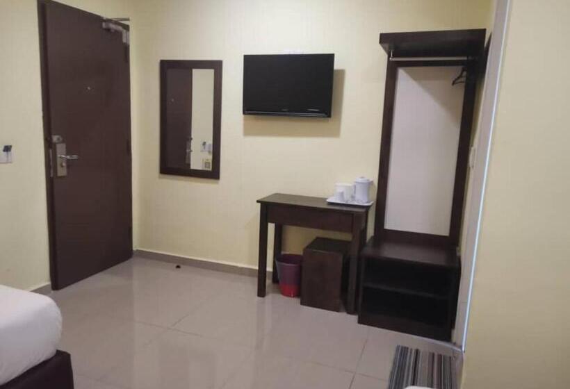 فندق Sun Inns Permas Jaya