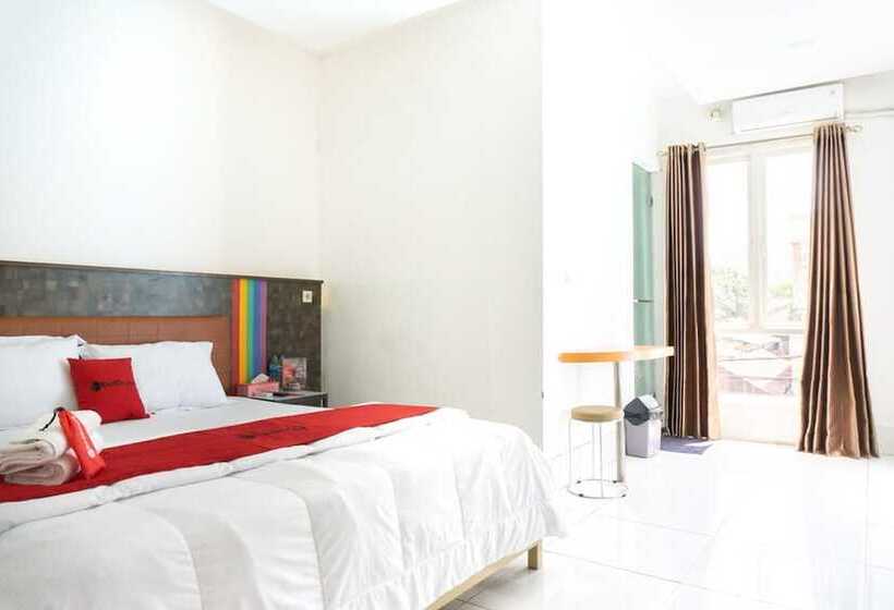 Пансион Reddoorz Plus @ Ende City Center