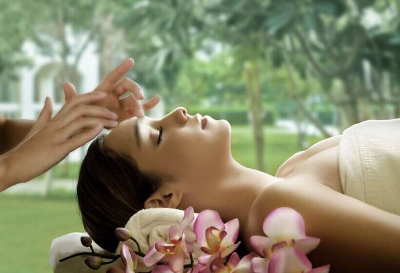 Al Nahda Resort & Spa