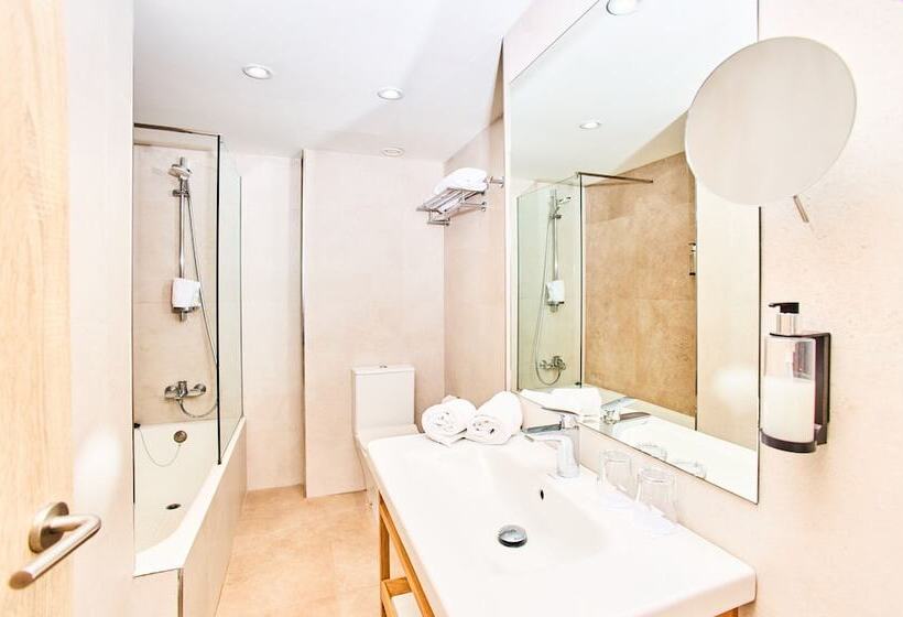 Leonardo Royal Suites Ibiza Santa Eulalia