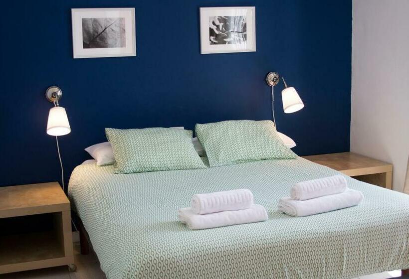 Apartamentos Juan Benítez