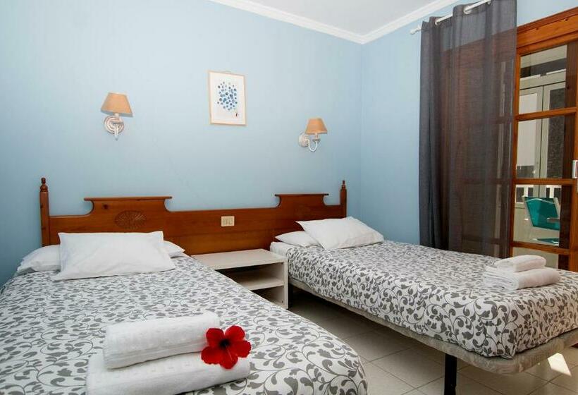 Apartamentos Juan Benítez