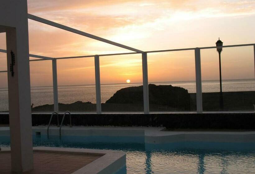 Apartamentos Juan Benítez