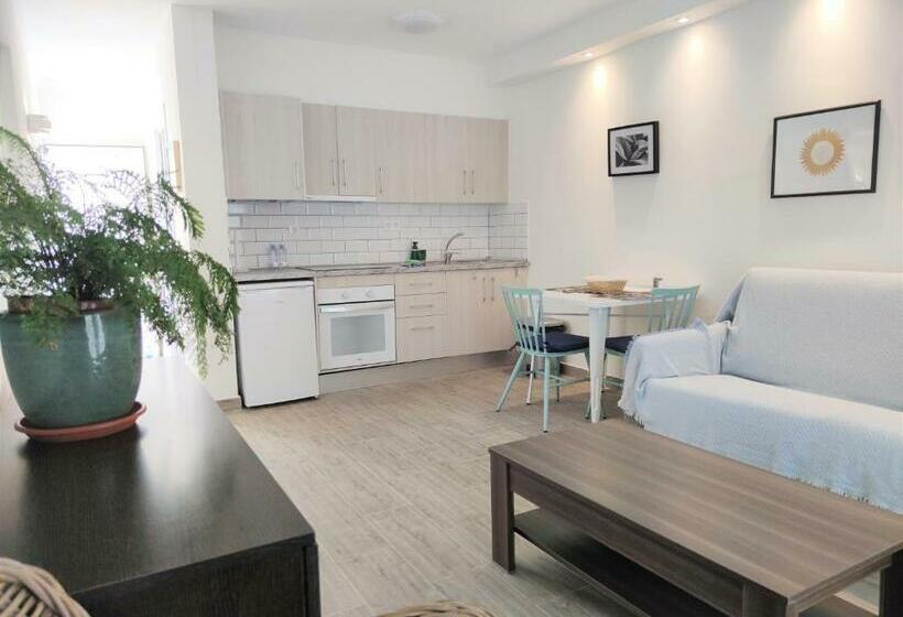 Apartamentos Juan Benítez