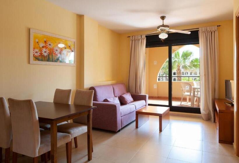 Apartamentos Playamarina