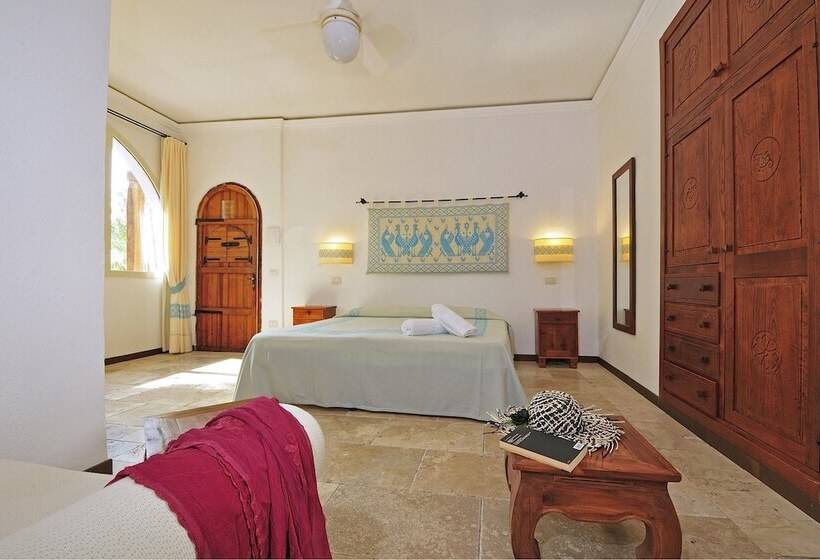 Arbatax Park Resort, Telis