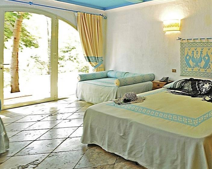 Arbatax Park Resort, Telis