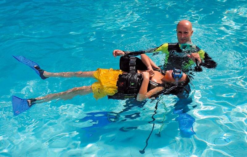 Arbatax Park Resort, Telis