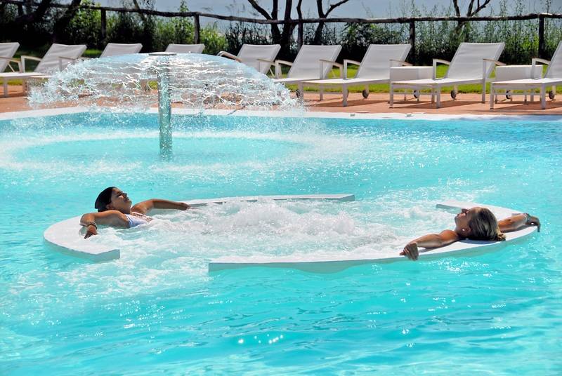 Arbatax Park Resort, Telis