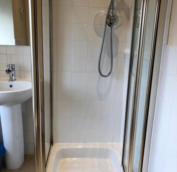 مبيت وإفطار Hillview Cottage