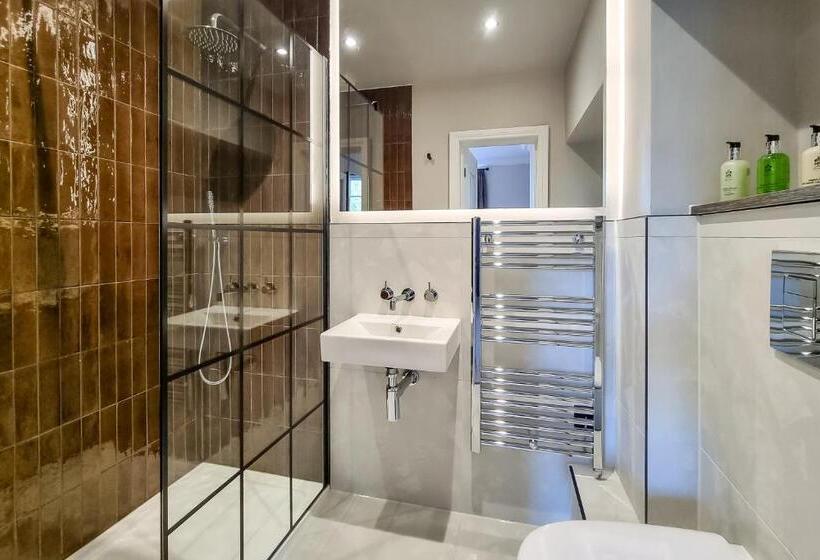 צימר New Holgate