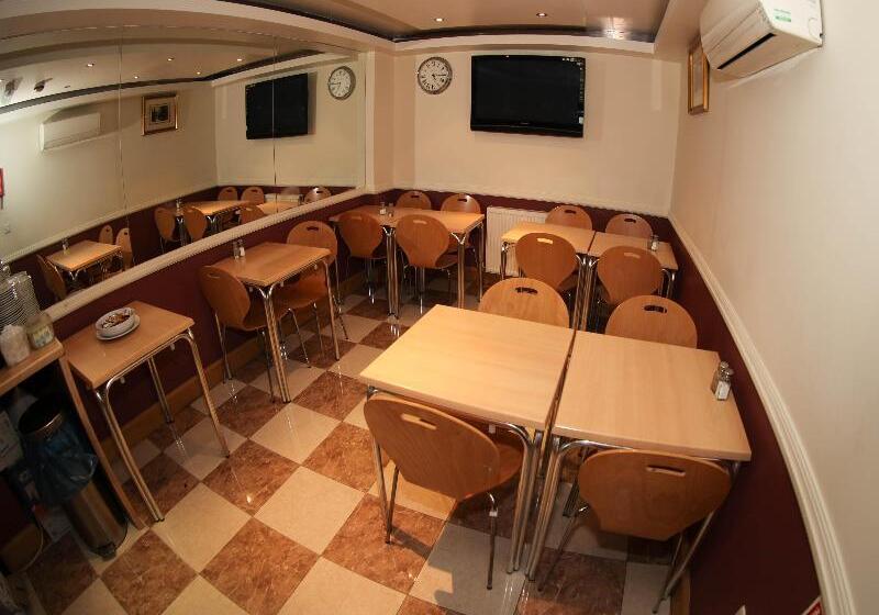 تختخواب و صبحانه Holland Inn