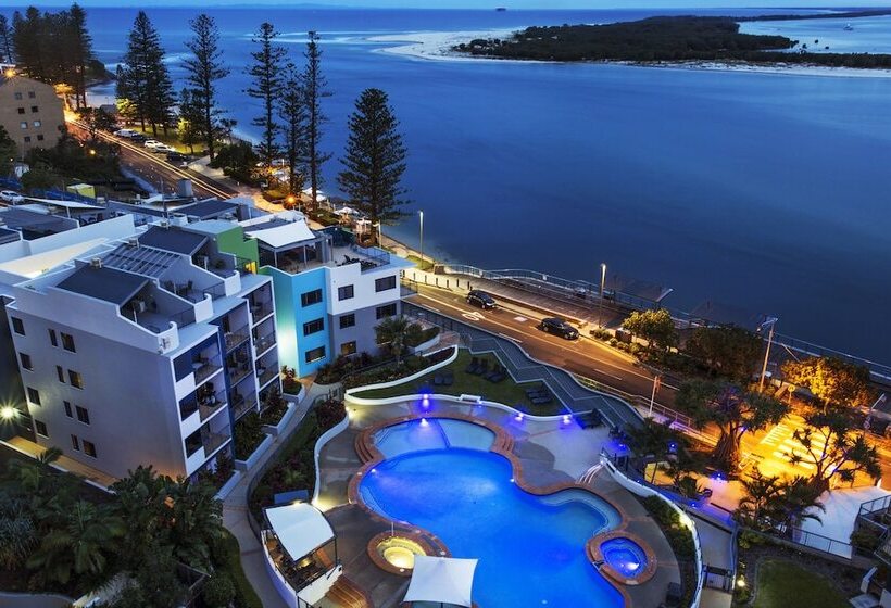 Breakfree Grand Pacific