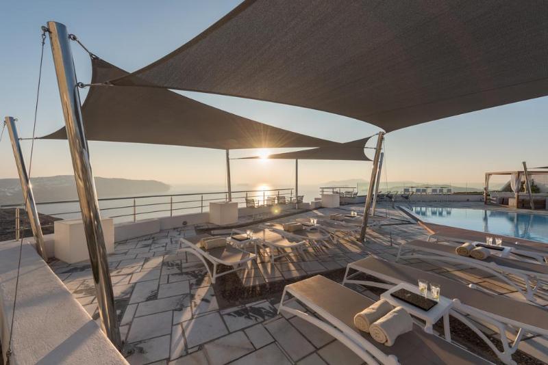 Caldera S Dolphin Suites