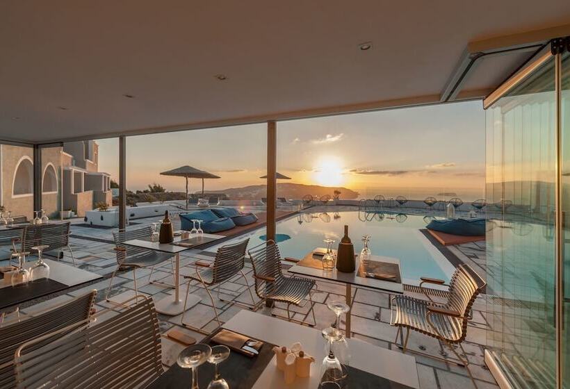 Caldera S Dolphin Suites