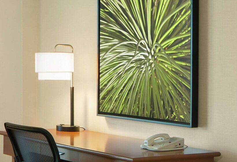 Doubletree By Hilton Hotel Miami Airport & Convention Center
