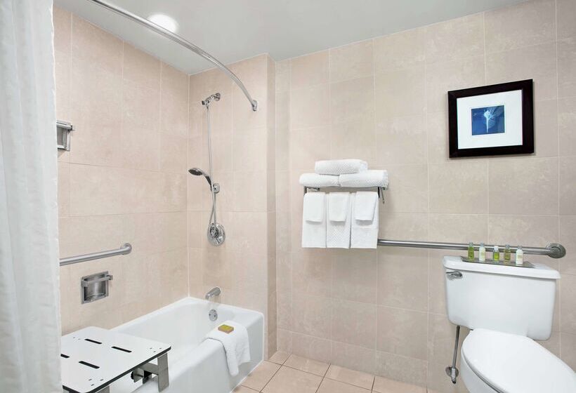 Doubletree By Hilton Hotel Miami Airport & Convention Center