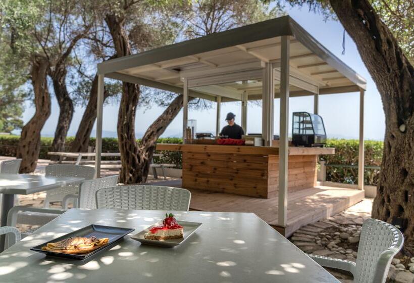 Отель Aeolos Beach Resort