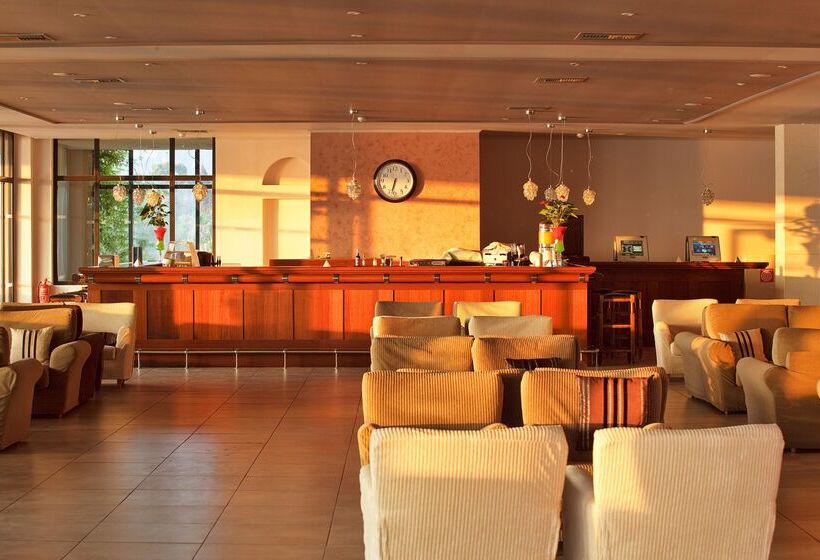 Отель Aeolos Beach Resort