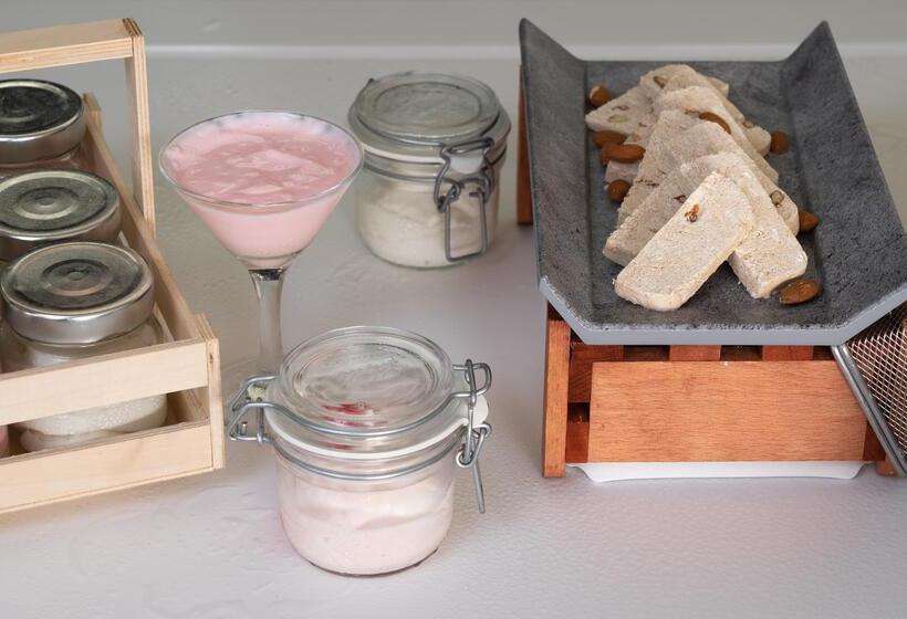 Отель Aeolos Beach Resort