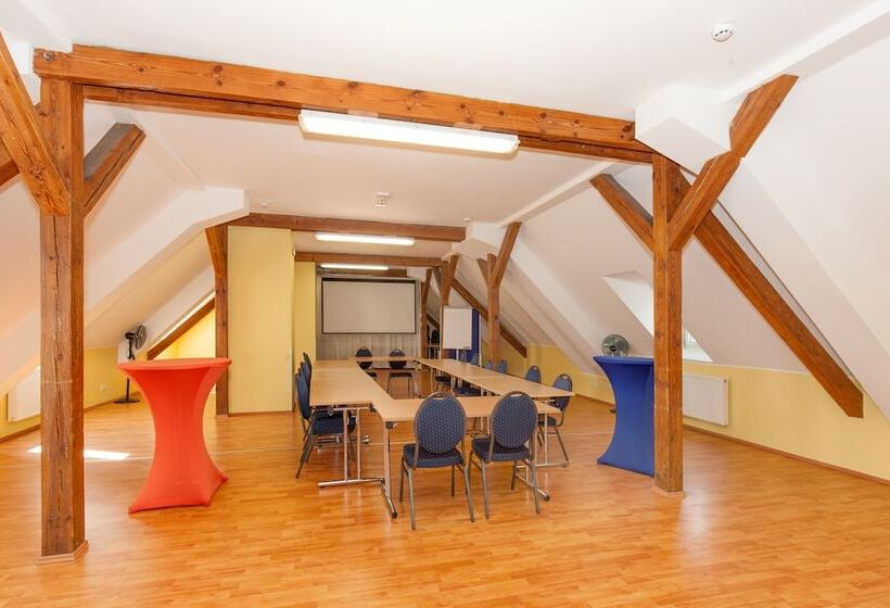 فندق a&o Leipzig Hauptbahnhof