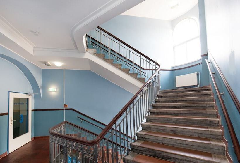 فندق a&o Leipzig Hauptbahnhof