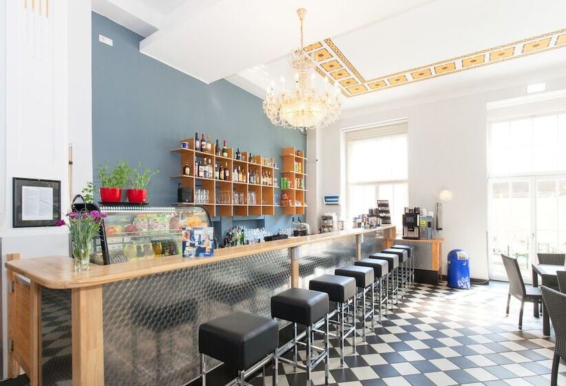 فندق a&o Leipzig Hauptbahnhof