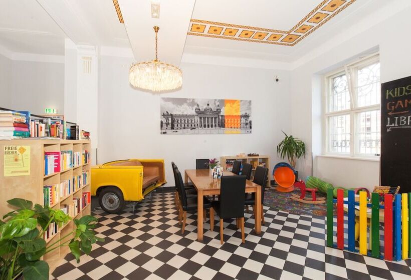 فندق a&o Leipzig Hauptbahnhof