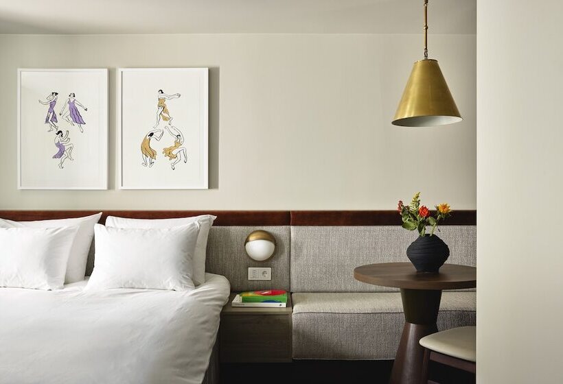 هتل Att I Kvadraturen