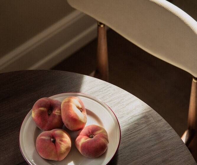 هتل Att I Kvadraturen