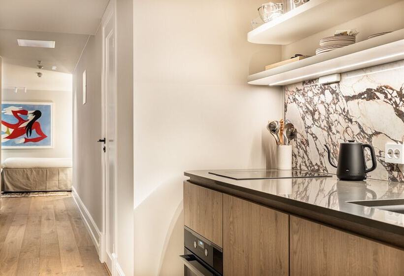 هتل Att I Kvadraturen