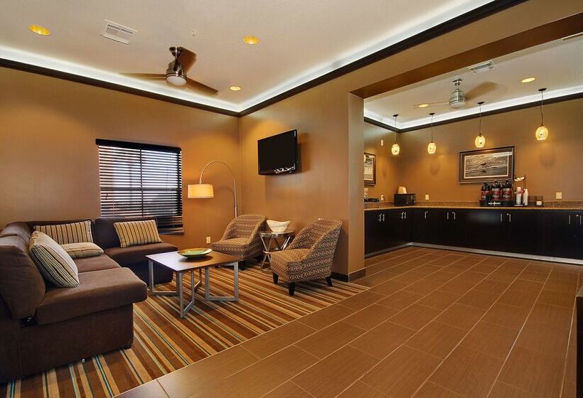 Отель Best Western Plus Seawall Inn & Suites By The Beach