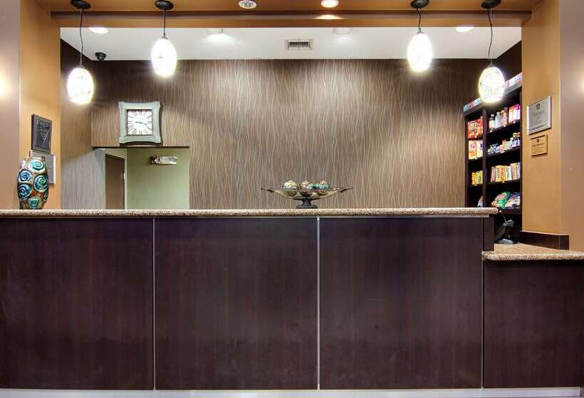 Отель Best Western Plus Seawall Inn & Suites By The Beach