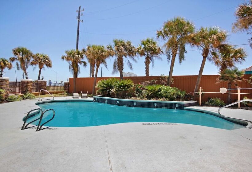 Отель Best Western Plus Seawall Inn & Suites By The Beach