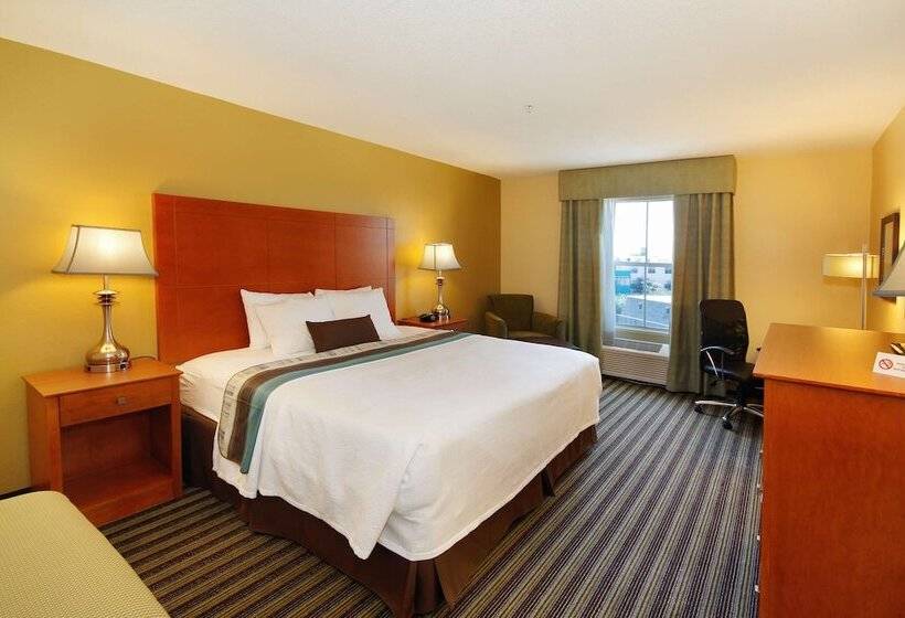 Отель Best Western Plus Seawall Inn & Suites By The Beach