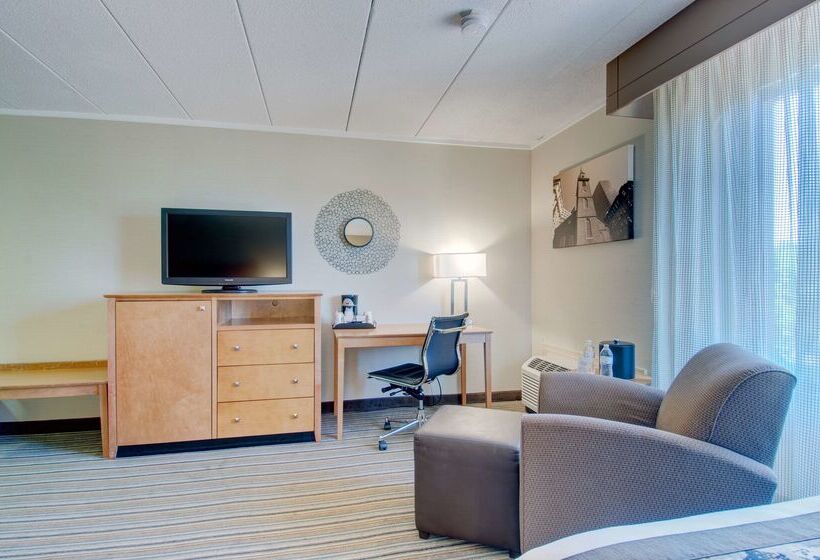 هتل Best Western  Plus Waltham Boston