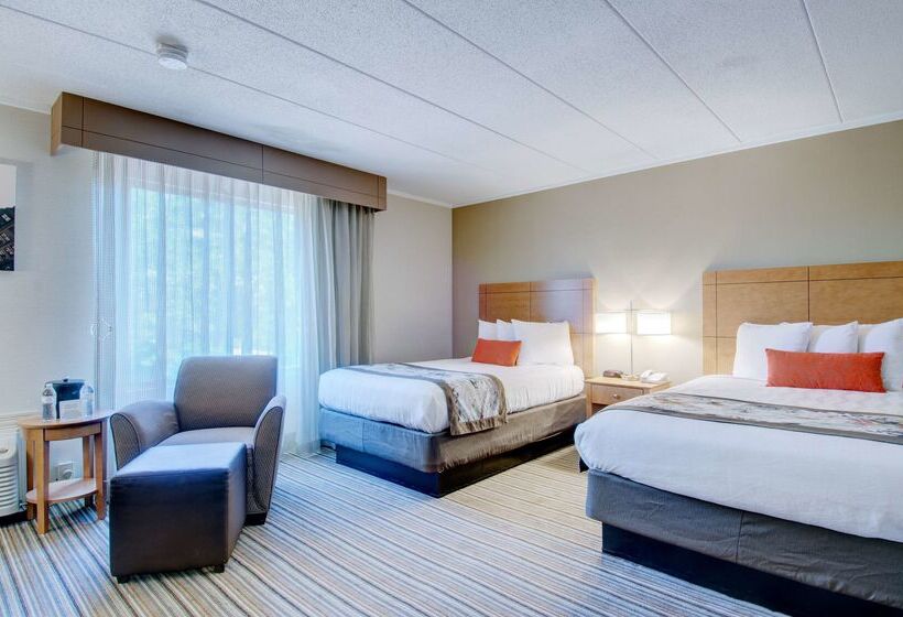 هتل Best Western  Plus Waltham Boston