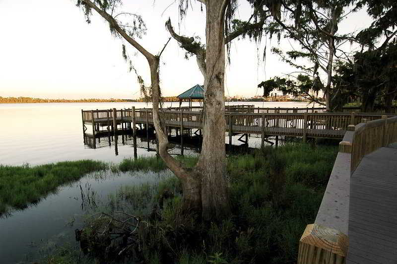 酒店 Blue Heron Beach Resort