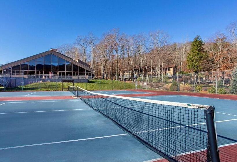 Отель Bluegreen Vacations Blue Ridge Village, An Ascend Resort