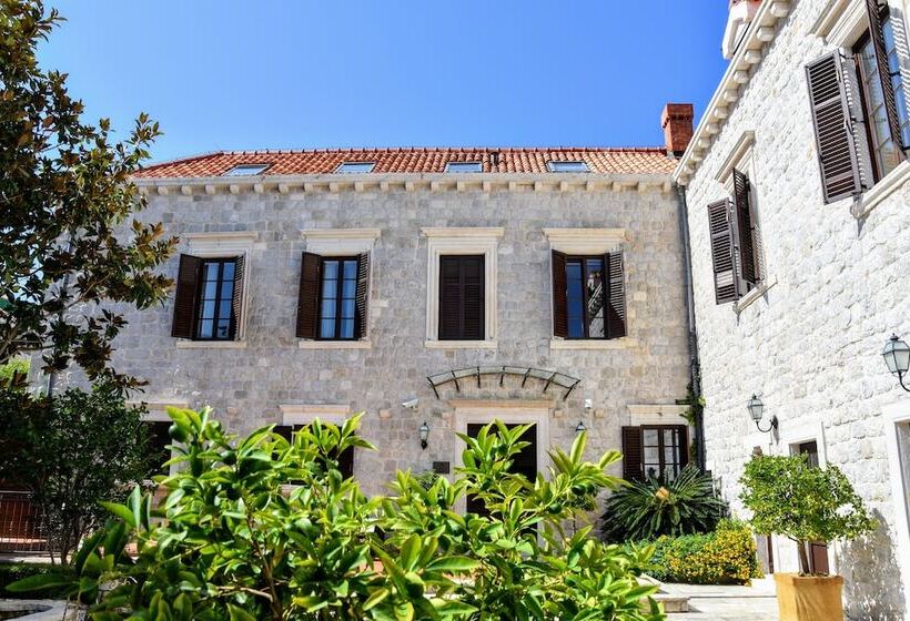 Boutique Hotel Kazbek