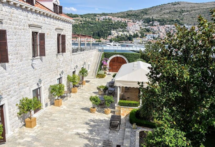 Boutique Hotel Kazbek