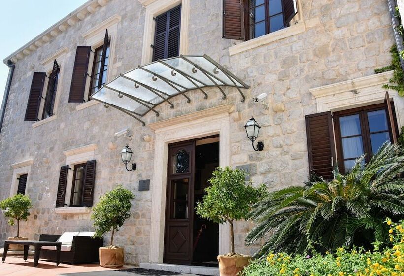 Boutique Hotel Kazbek