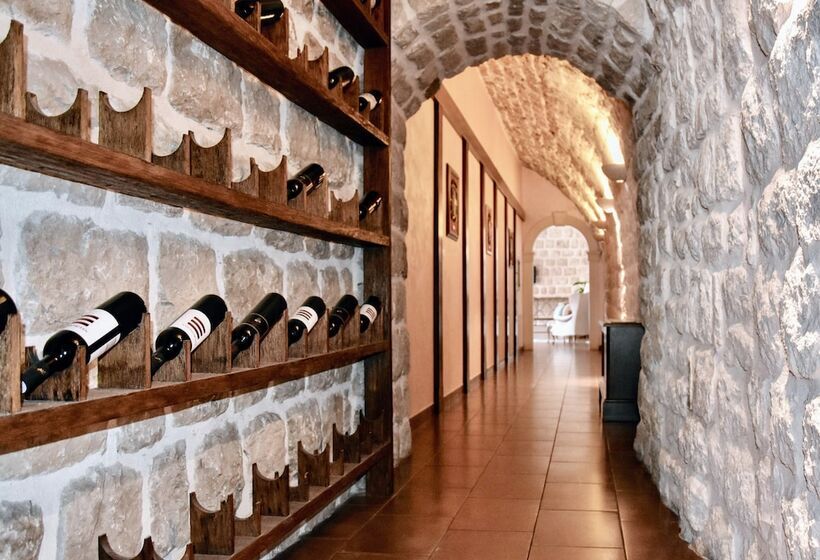 Boutique Hotel Kazbek