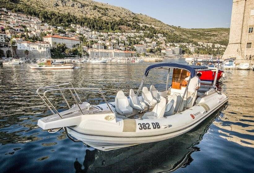 Boutique Hotel Kazbek