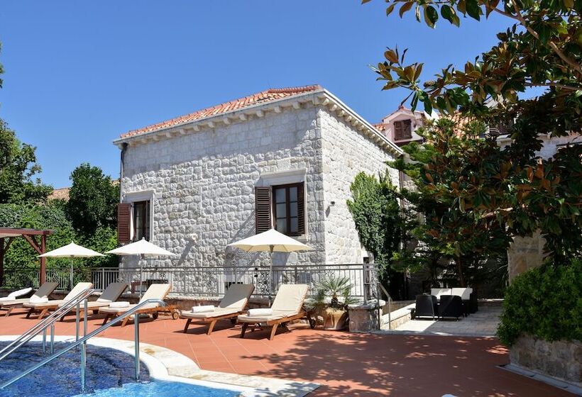 Boutique Hotel Kazbek