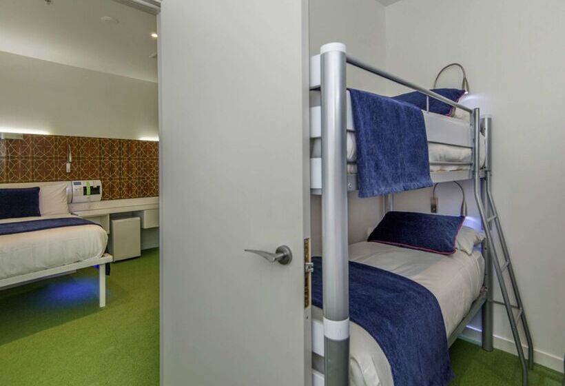 Отель Breakfree On Cashel, An Accor