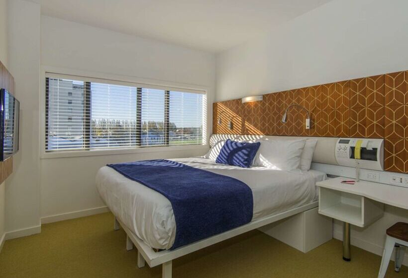 Отель Breakfree On Cashel, An Accor