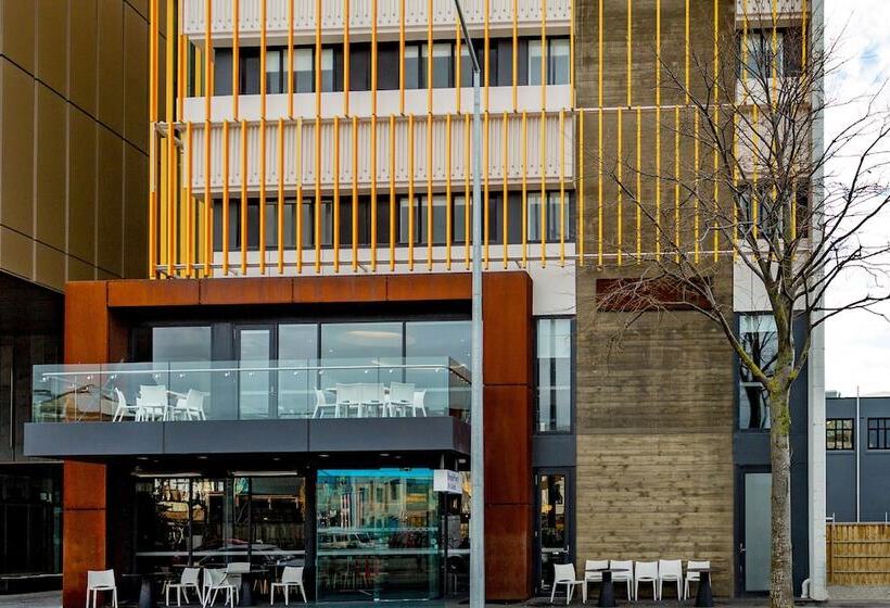 Отель Breakfree On Cashel, An Accor