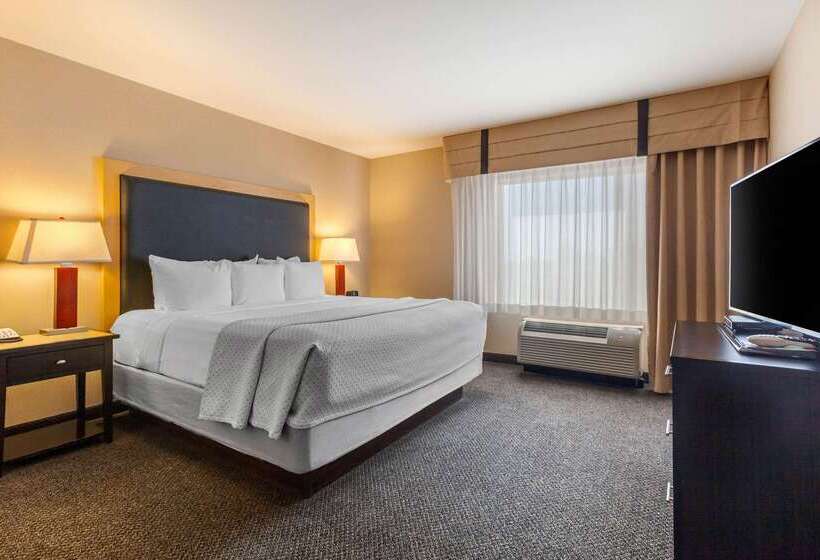 Cambria Hotel Ft Collins