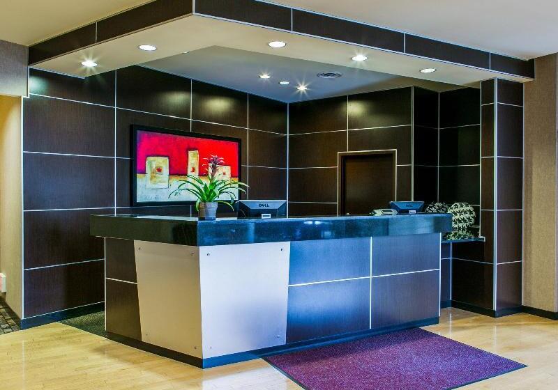 Cambria Hotel Ft Collins